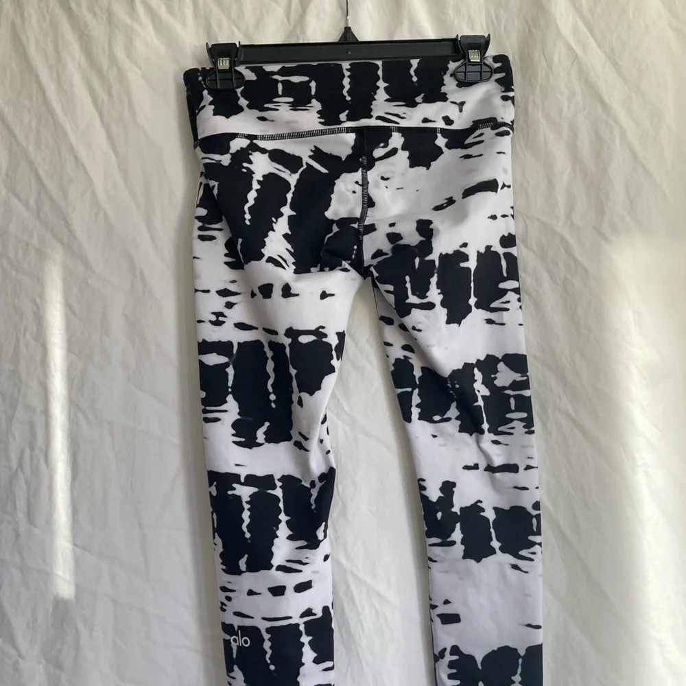 Alo Yoga Airbrush Legging Tie Dye High Waisted Sculpting Yoga Pants Size XS